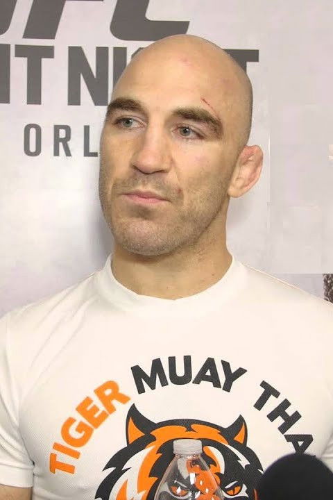et billede af Brian Ebersole