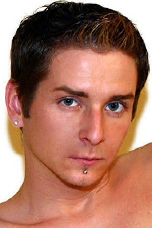 et billede af Todd Bryant