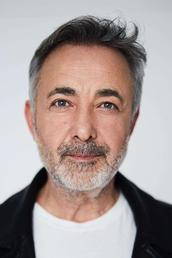 et billede af Mehmet Aslantuğ