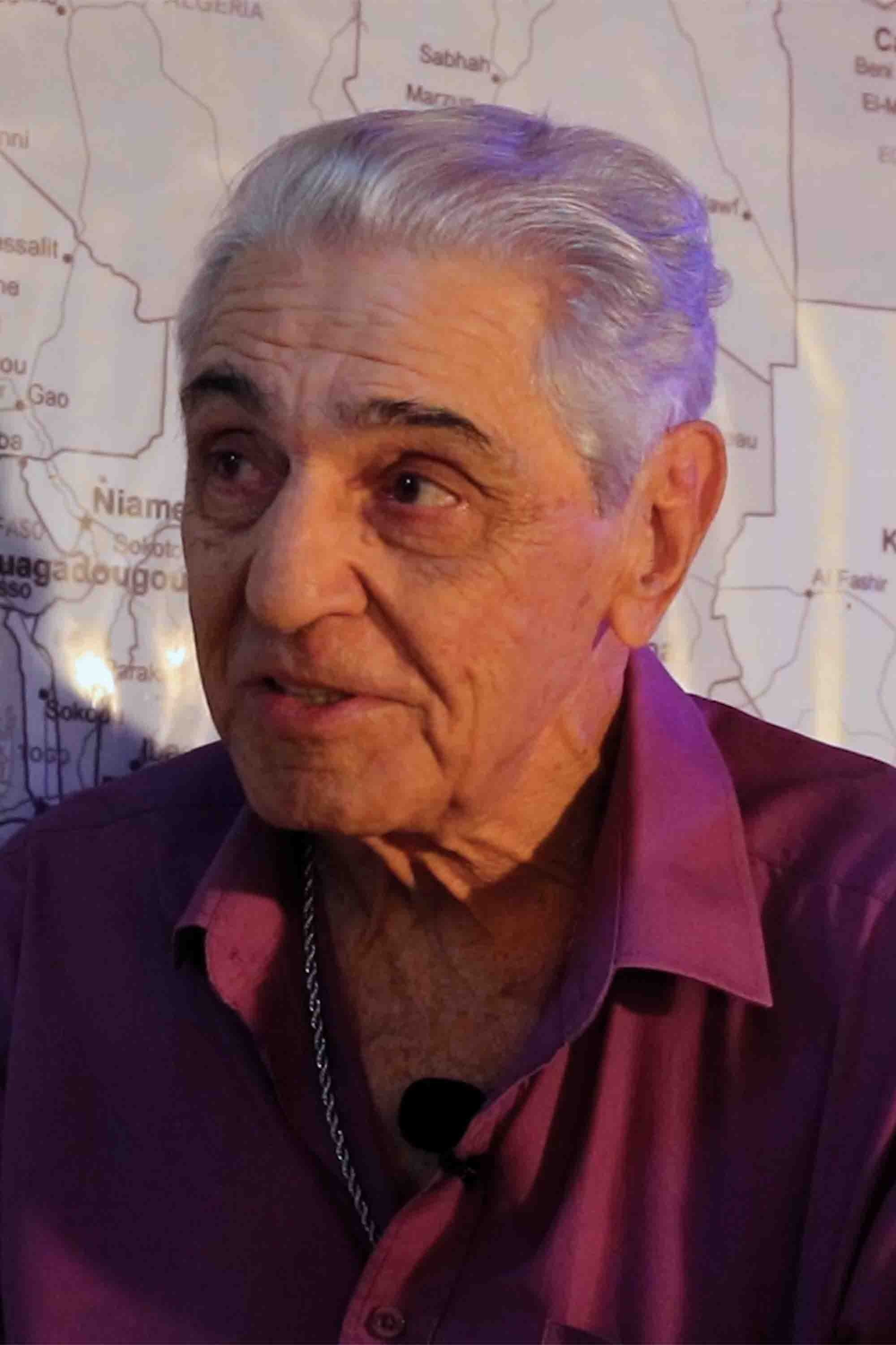 Nilton Zardo as Zardos