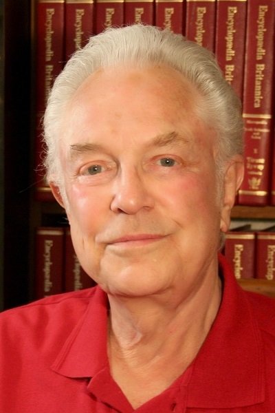 et billede af Max Cryer