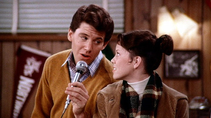 S3E13 · They Call It Potsie Love