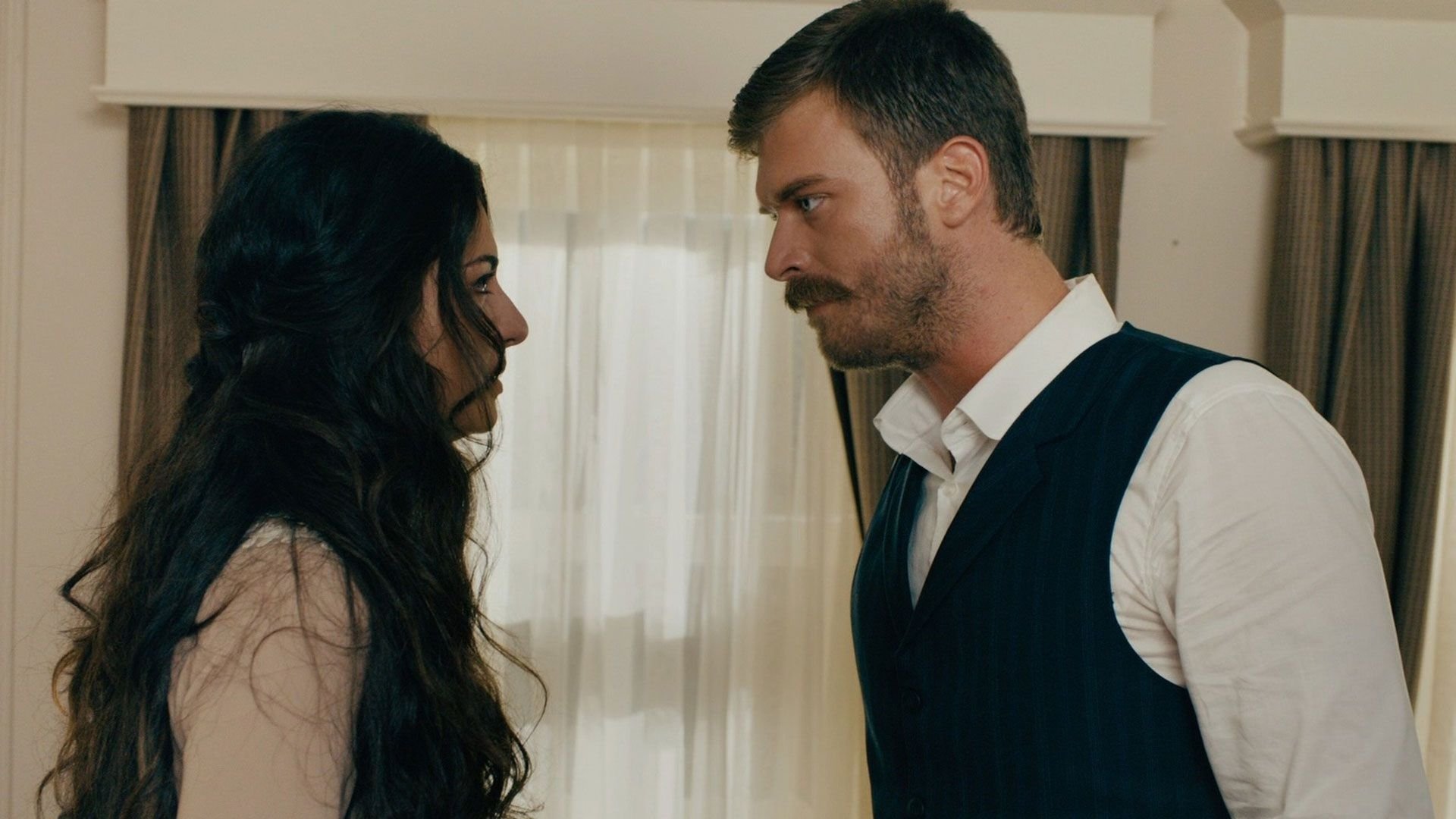 Kurt Seyit and Sura