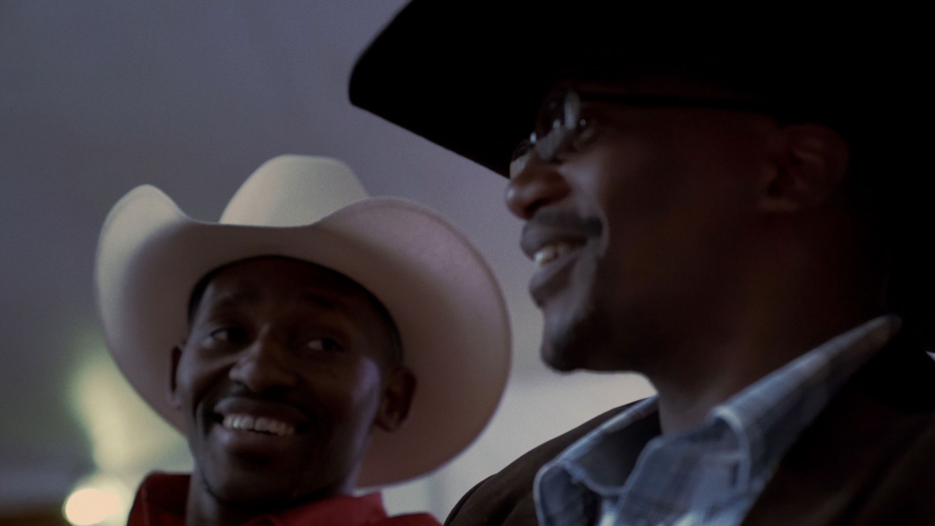 Dusty & Stones (2022)