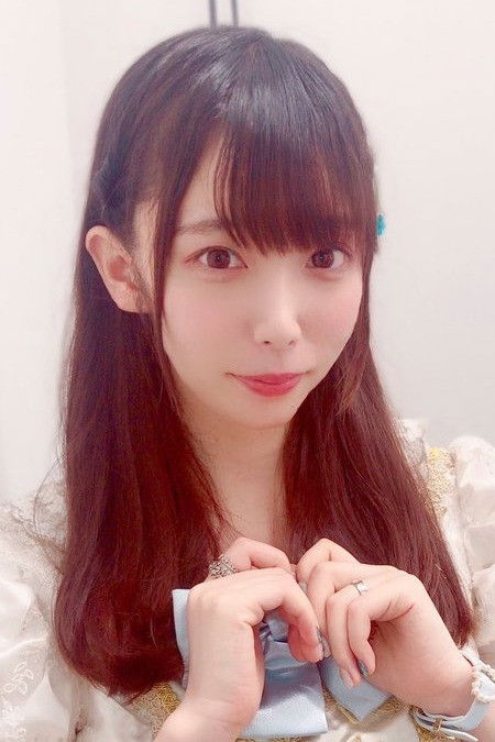 et billede af Mari Hida