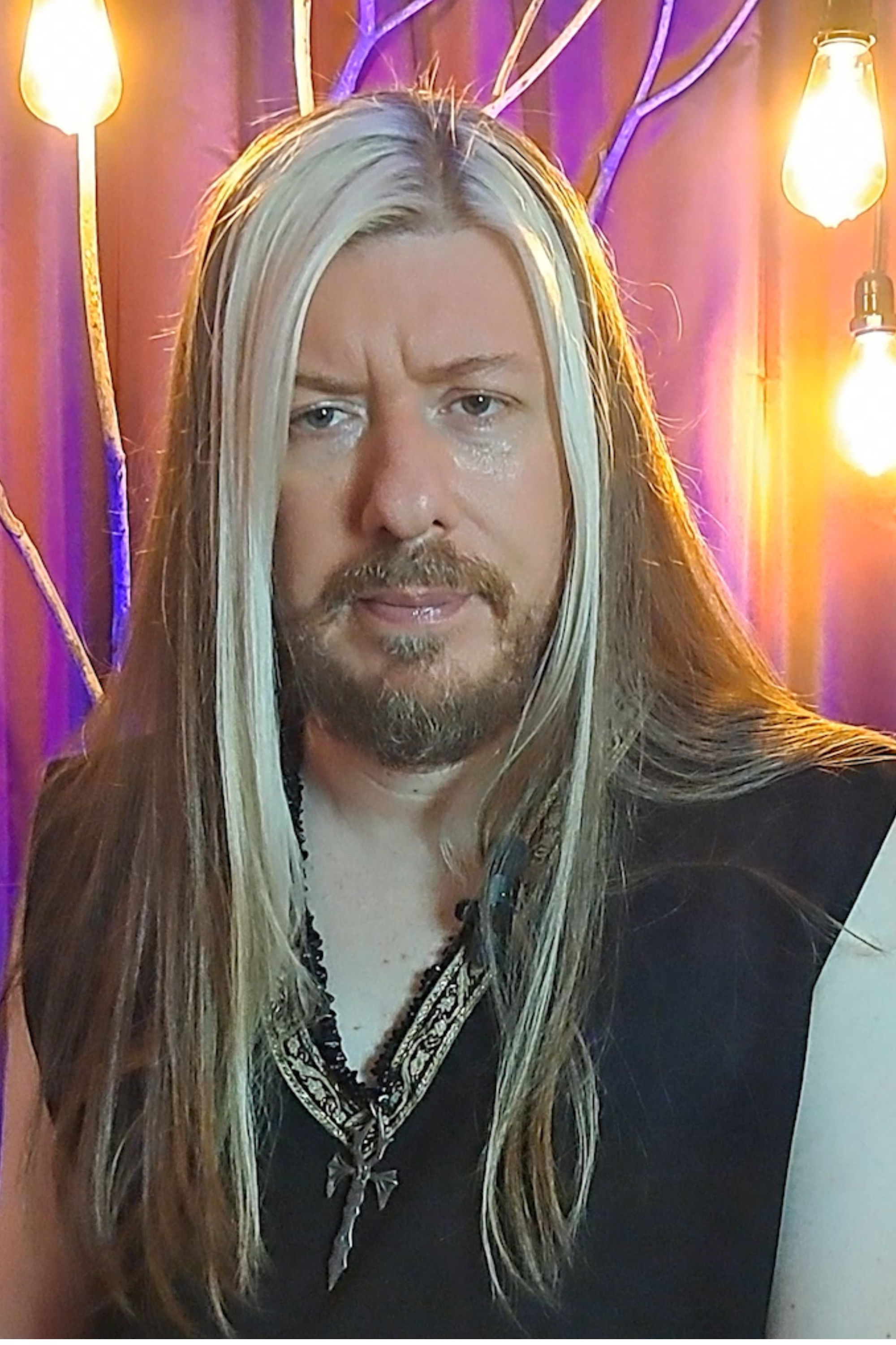 et billede af Andreas Axikerzus Sahjara