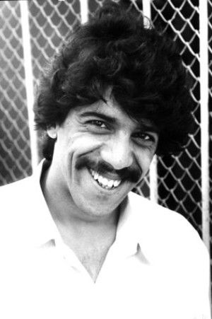 et billede af Barzu Abdurazakov