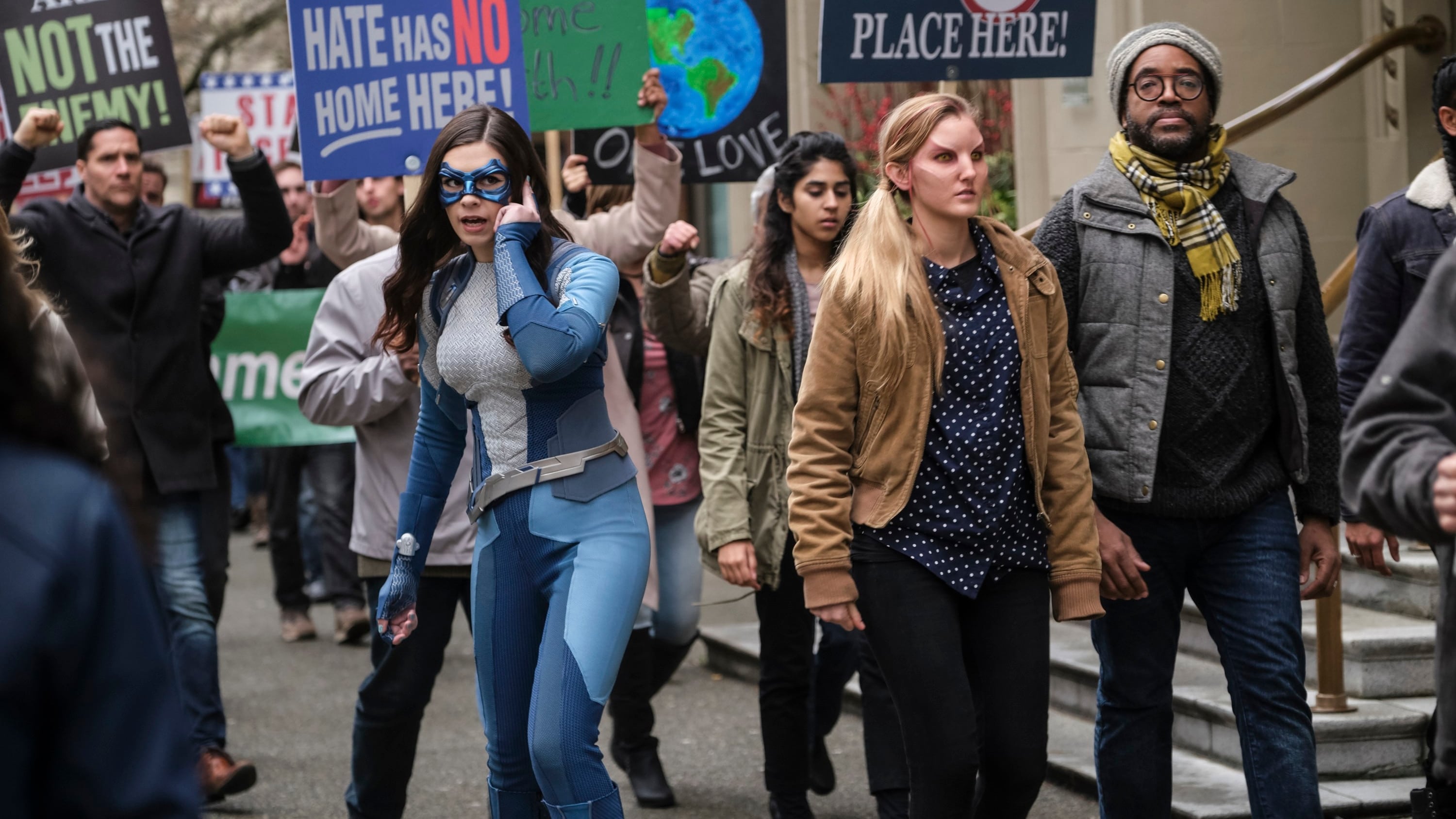 Supergirl Season 4 :Episode 14  Stand and Deliver