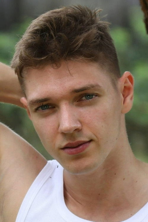 et billede af Hudson Malone