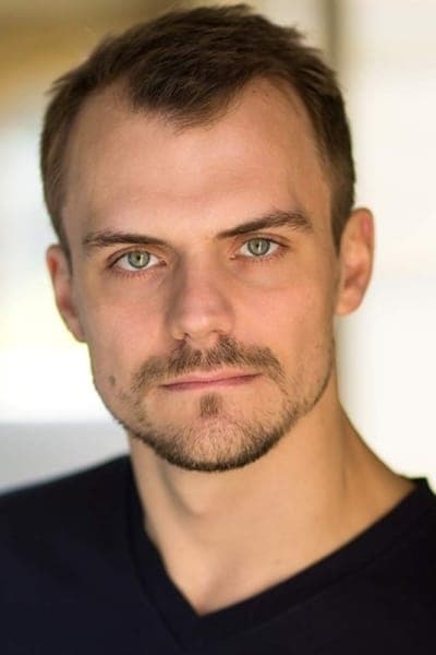 et billede af Christopher Birks