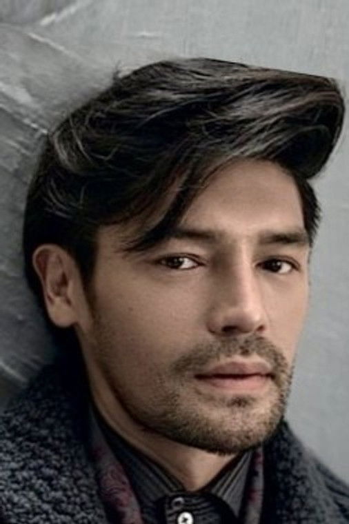 et billede af Russel Tang