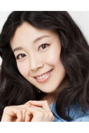 et billede af Min Ah-ryung