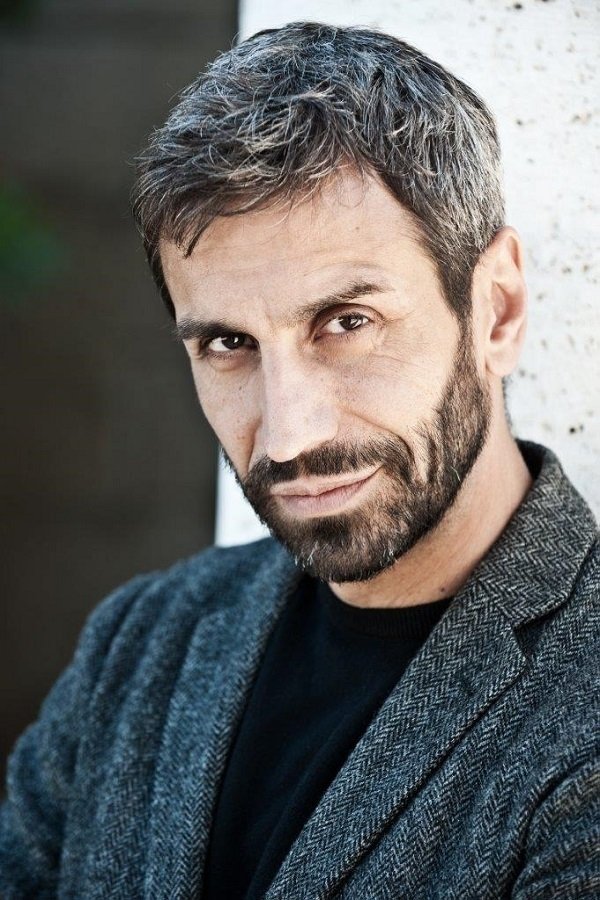 Massimiliano Benvenuto's picture in the cast
