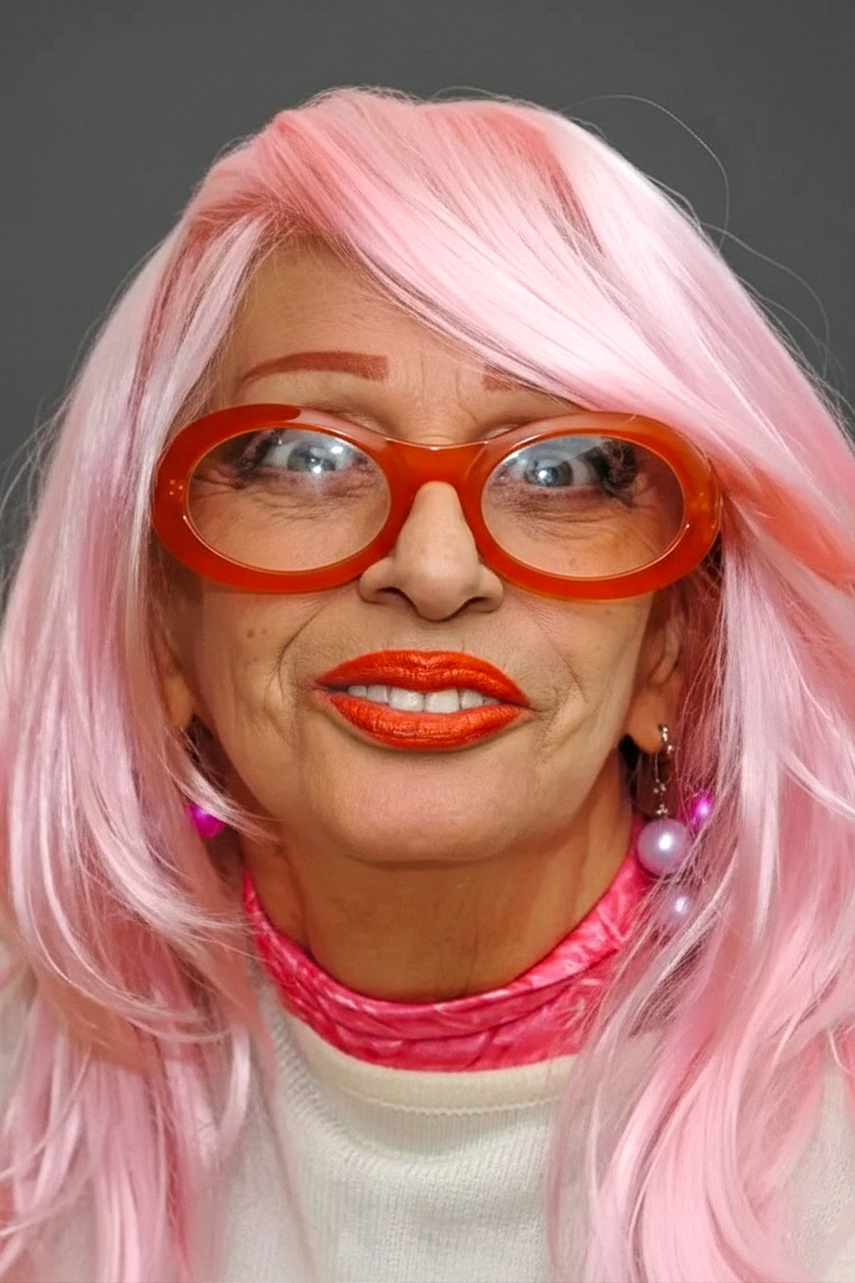 et billede af Aysel Gürel