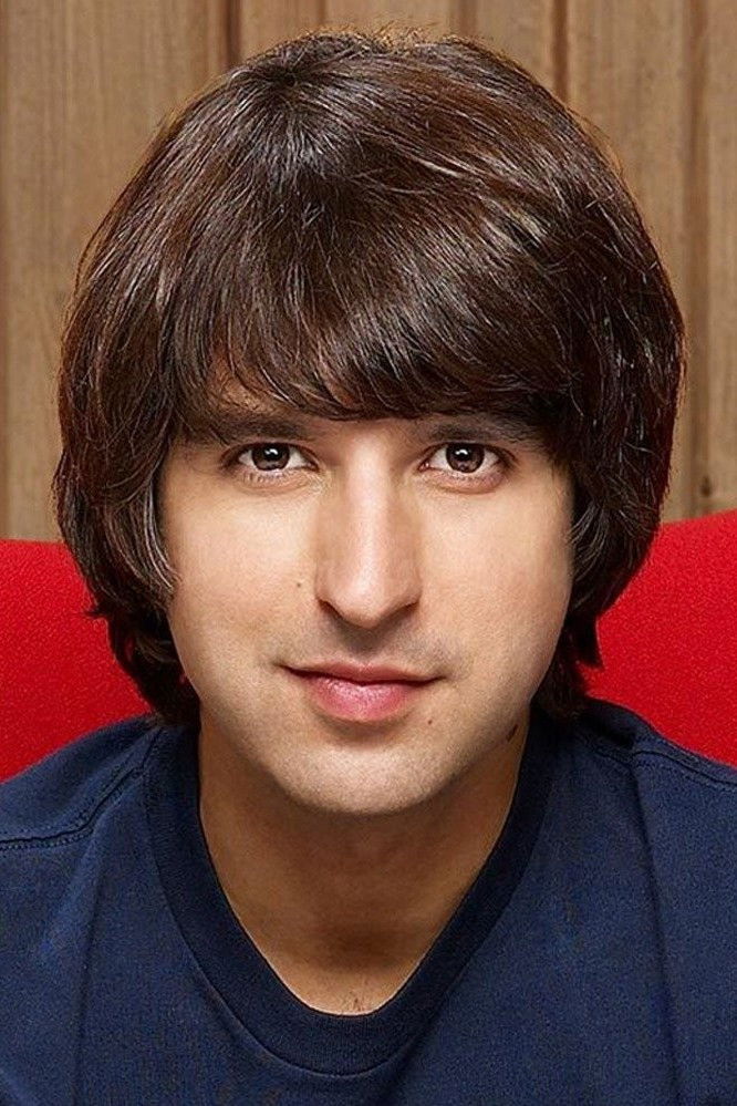 et billede af Demetri Martin