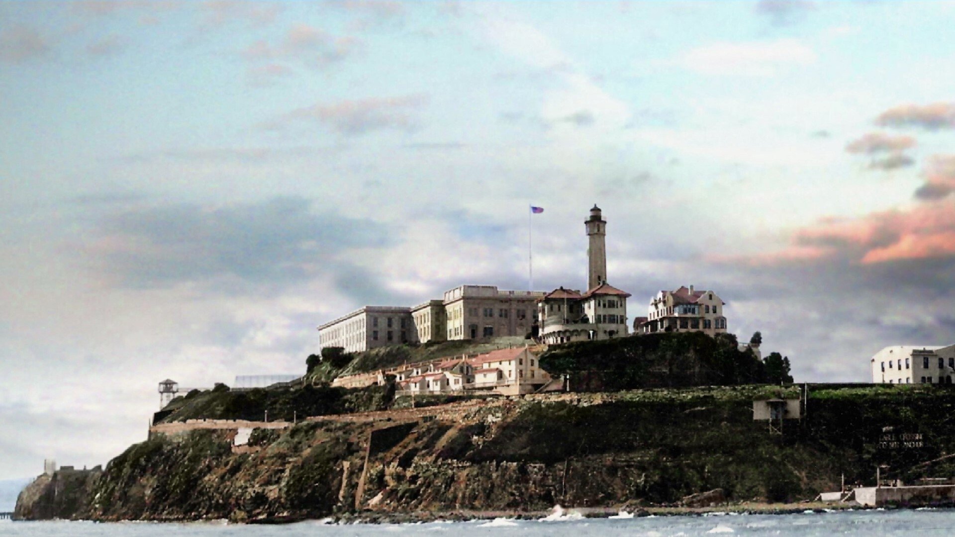 Thumbnail for Alcatraz Season 1 Episode 1