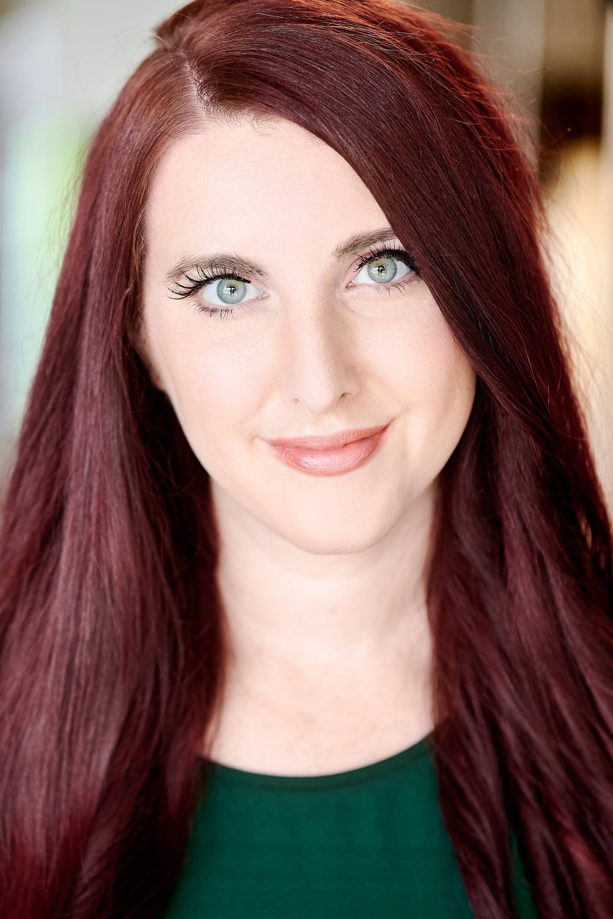 et billede af Jeanine Hill