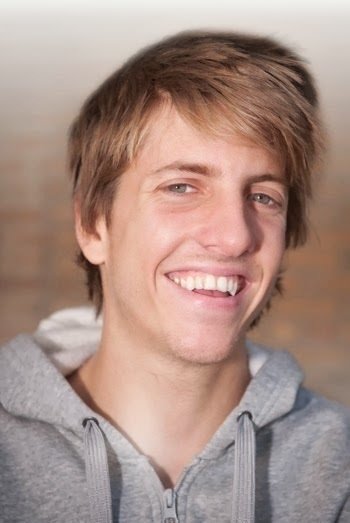 et billede af Aaron Homoki