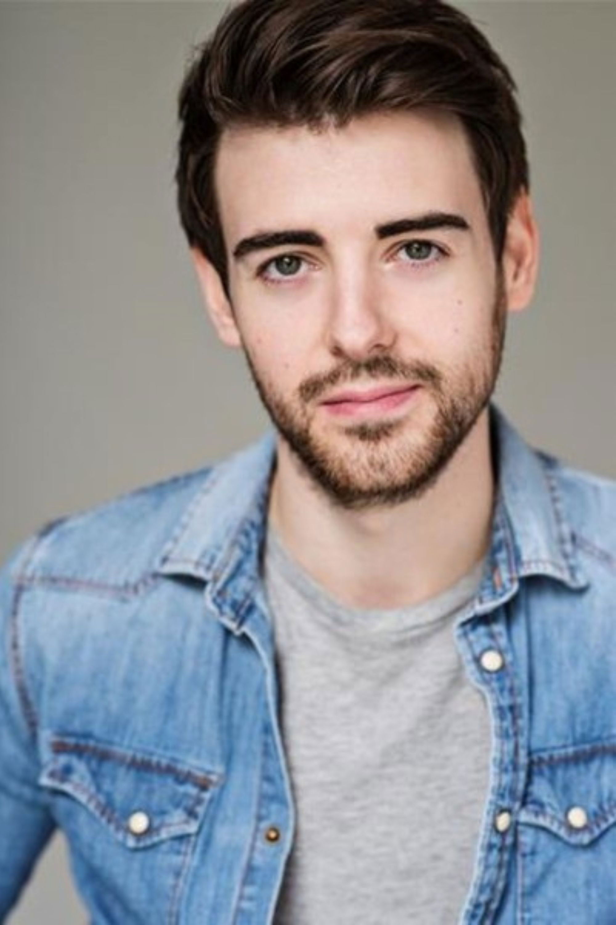 et billede af Simon Gordon