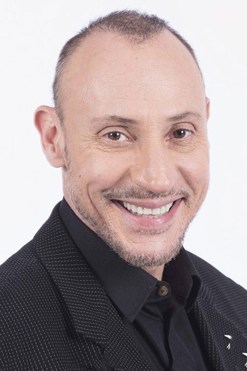 et billede af Kleon Gregoriadis