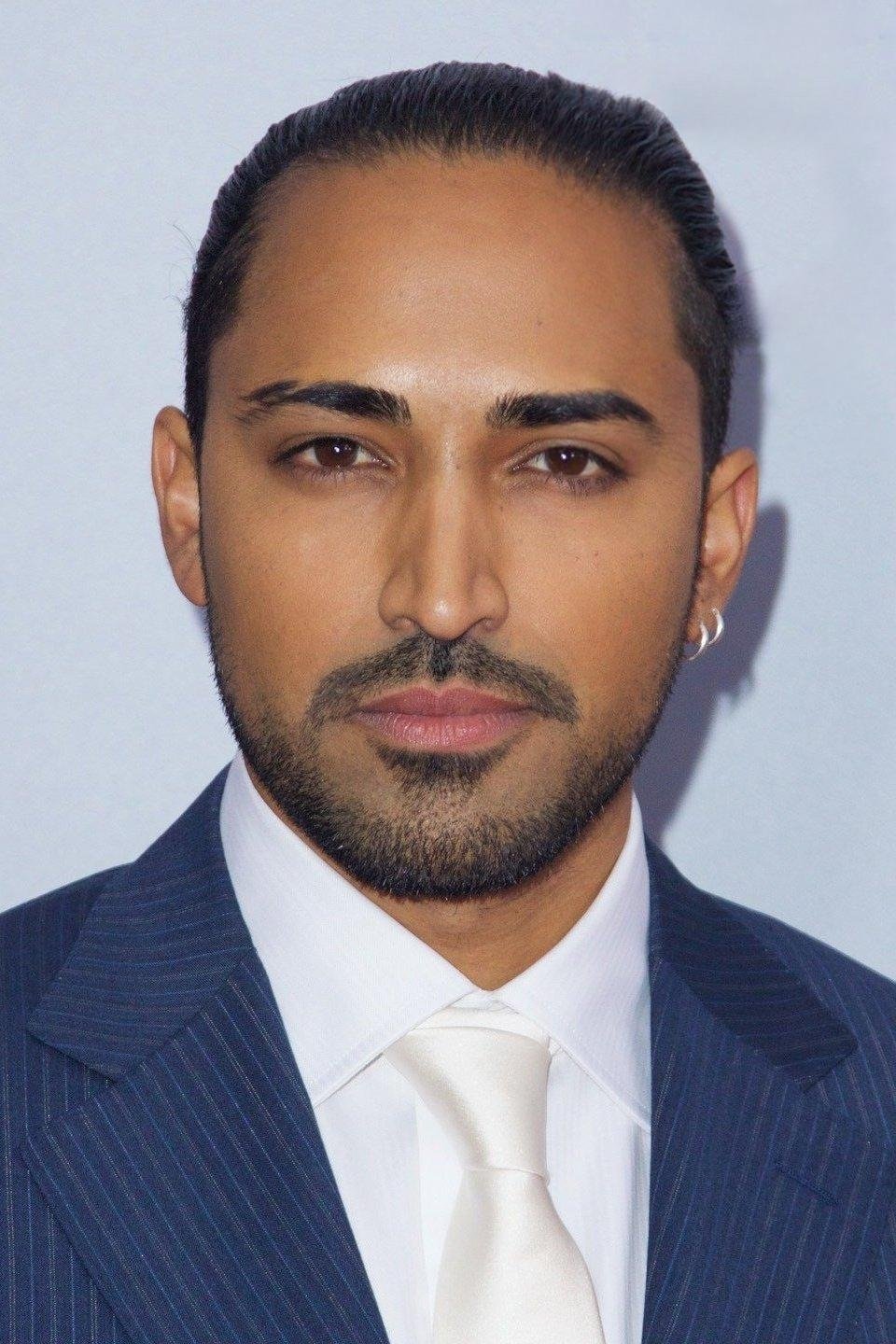 et billede af Mahesh Jadu