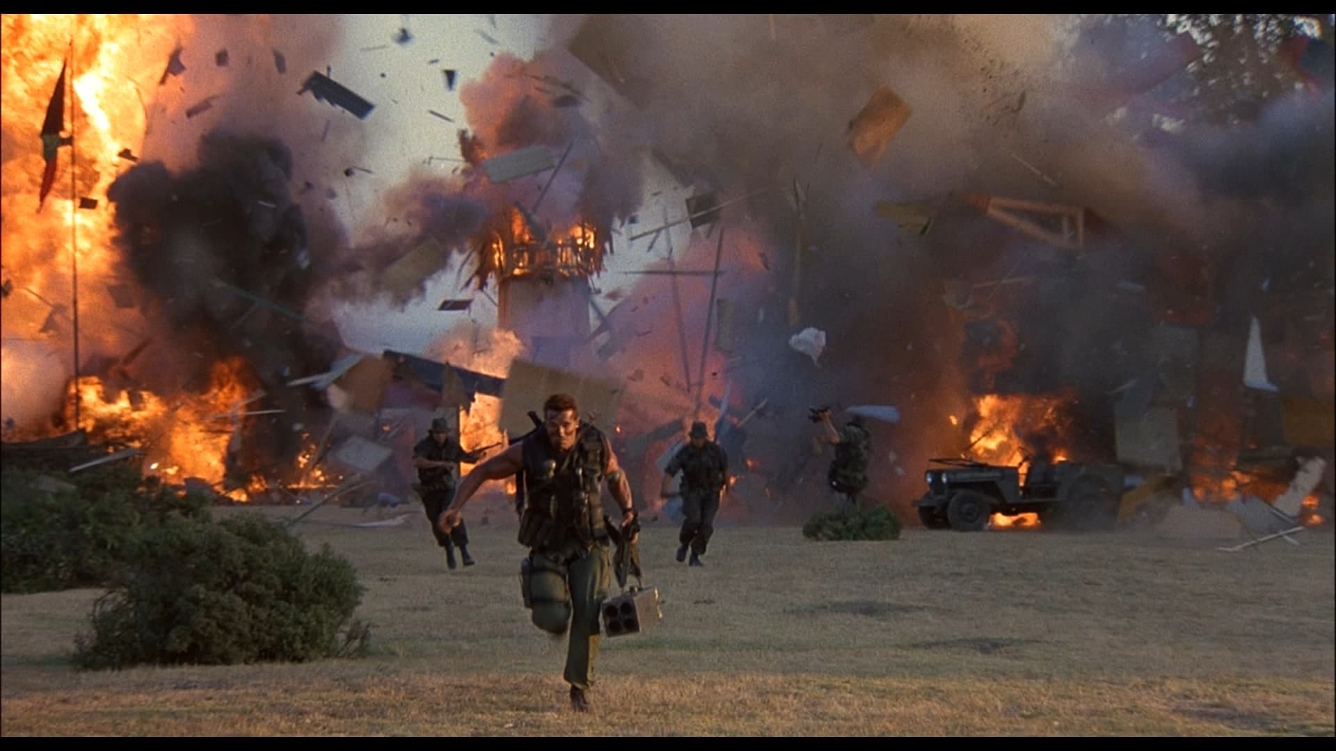 Commando (1985)