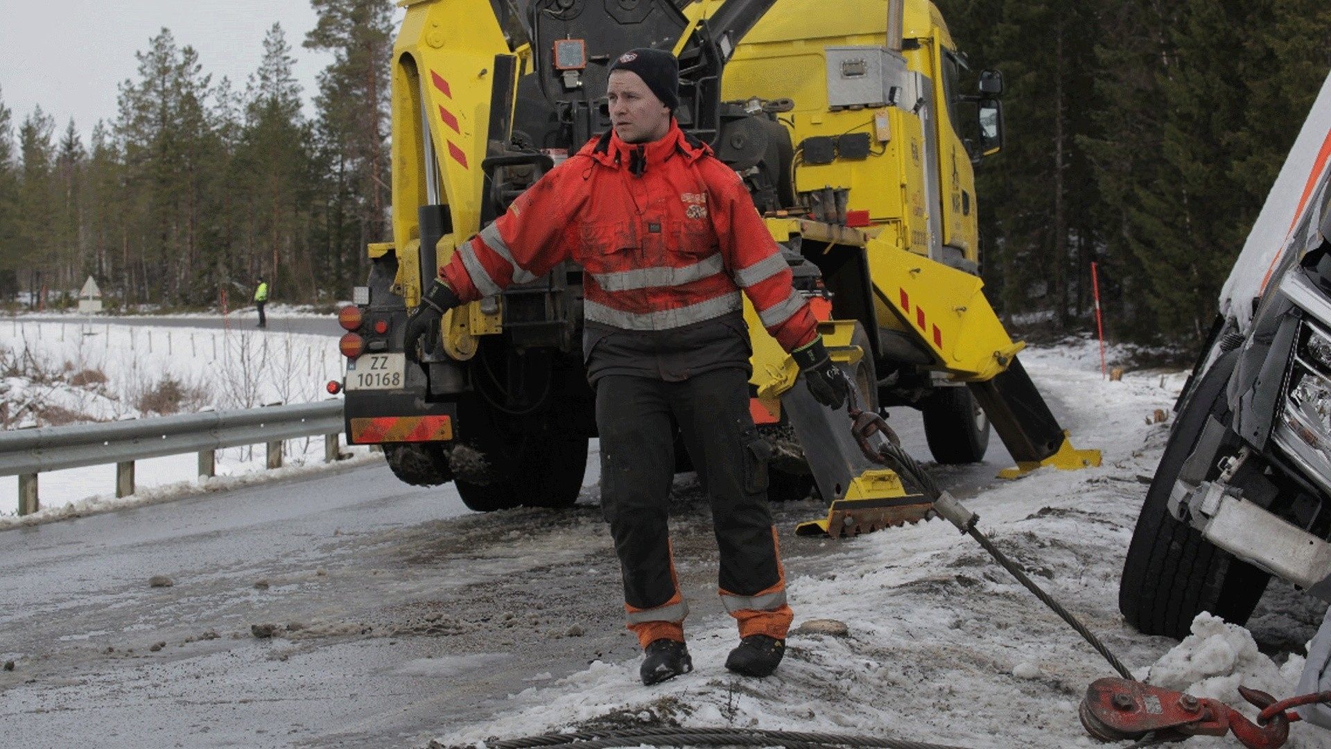 Ice Road Rescue