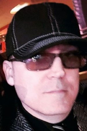 et billede af Ray Dark