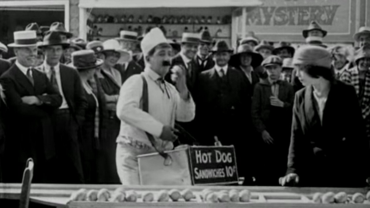 Hot Dogs (1920)