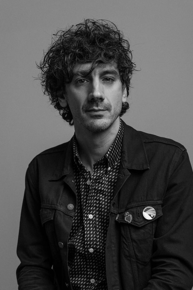 et billede af Anthony Rossomando