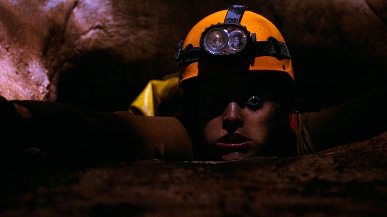 Image du film The Descent py92qnwqmlruv87kcoy2pkdbp5fjpg