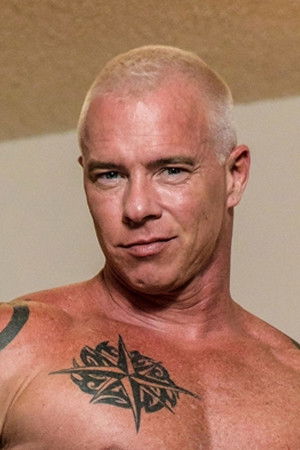 et billede af Ryan Carter