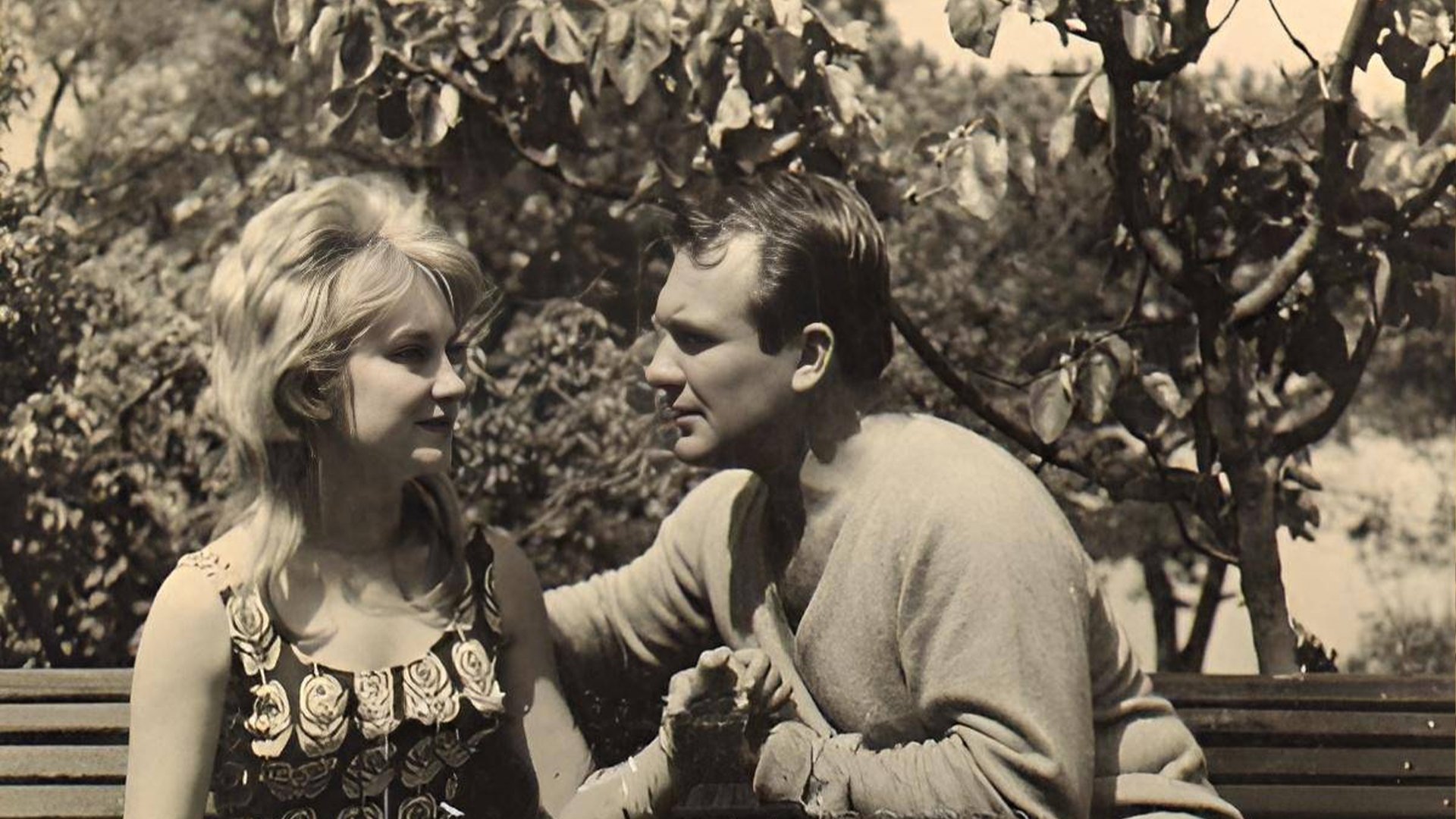 Uçurumdaki Kadın (1964)