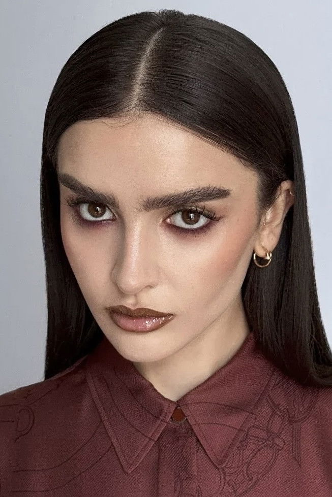 et billede af Dina Saeva