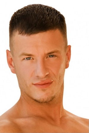 et billede af Adam Knox