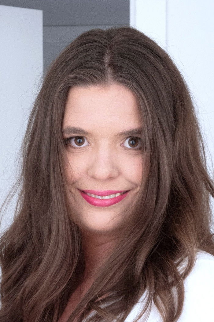 et billede af Busty St. Claire