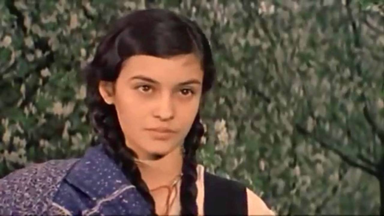 A Woman From Afar (1979)