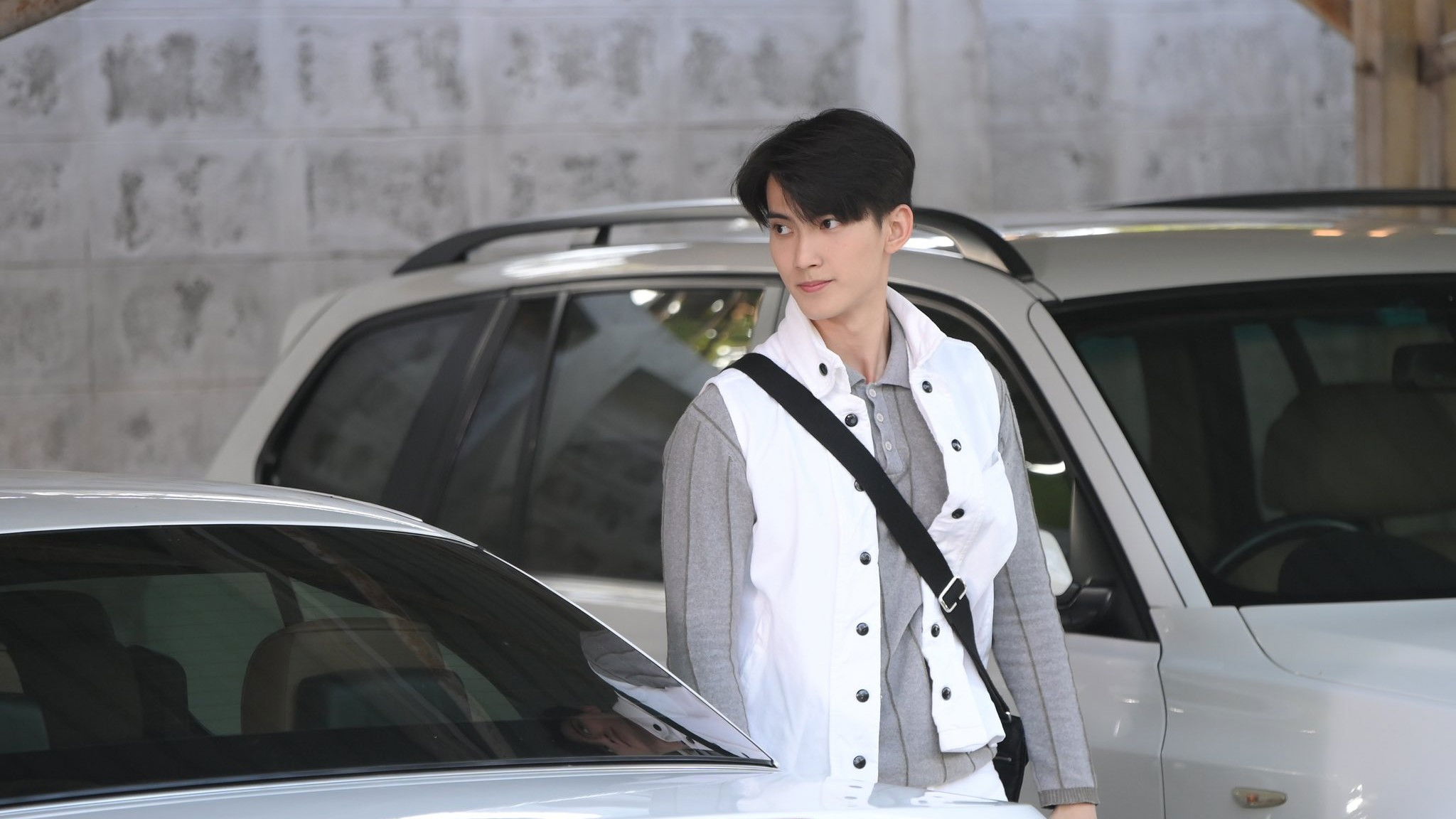 พี่พระเอกกับเด็กหมาในกอง - Épisode 2