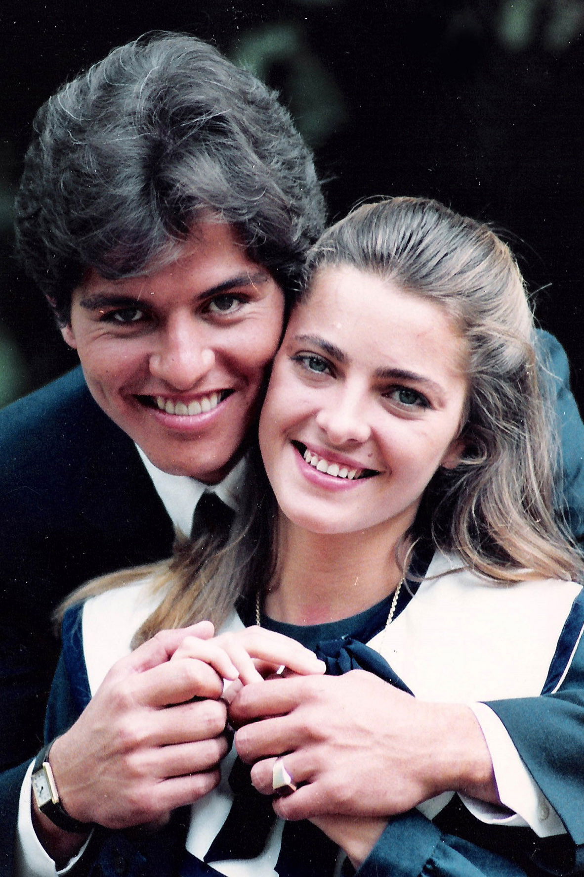 Cenizas y diamantes - Season 1