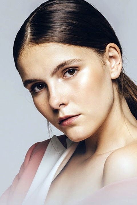 et billede af Camille Schneyder