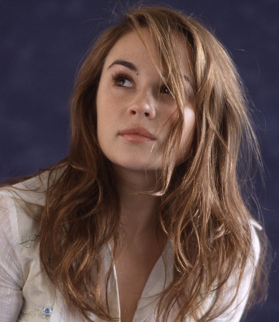 Emma Pierson Profile Images — The Movie Database (TMDb)