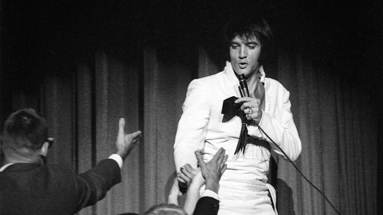 Unauthorized Biographies: Elvis Presley (1993)