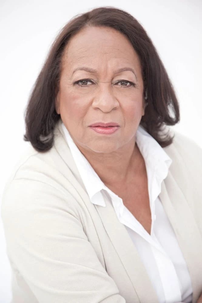 et billede af Pamela Roberts