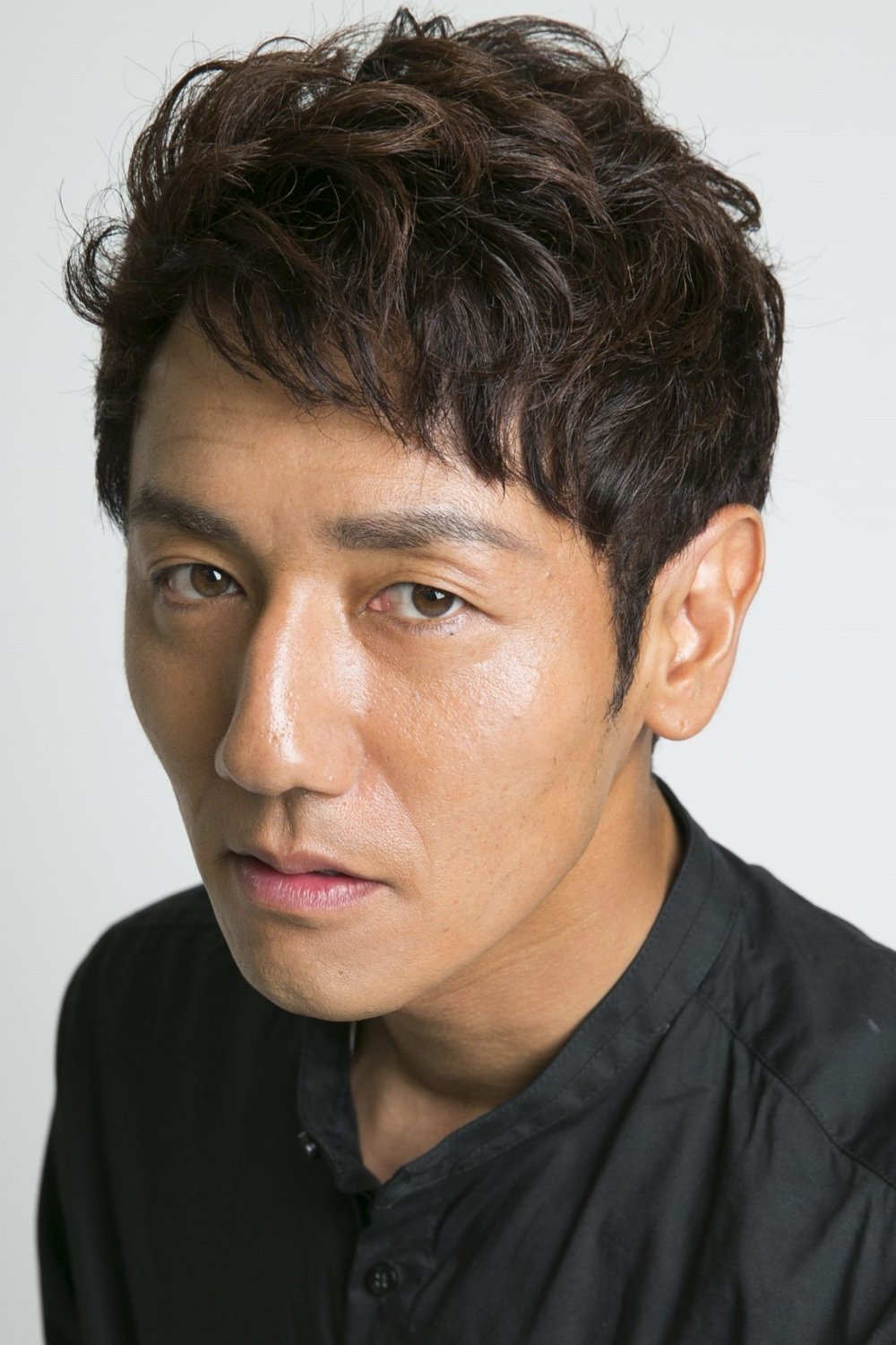 et billede af Tomohisa Yuge