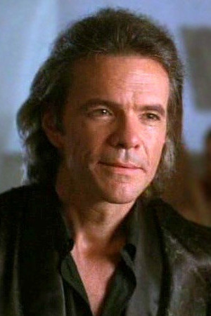 et billede af Ashby Adams