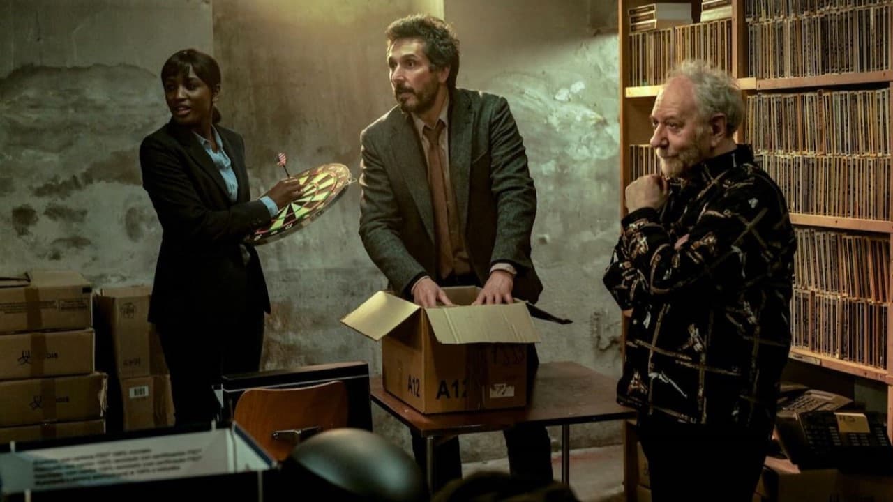 Everybody Lies (2022)