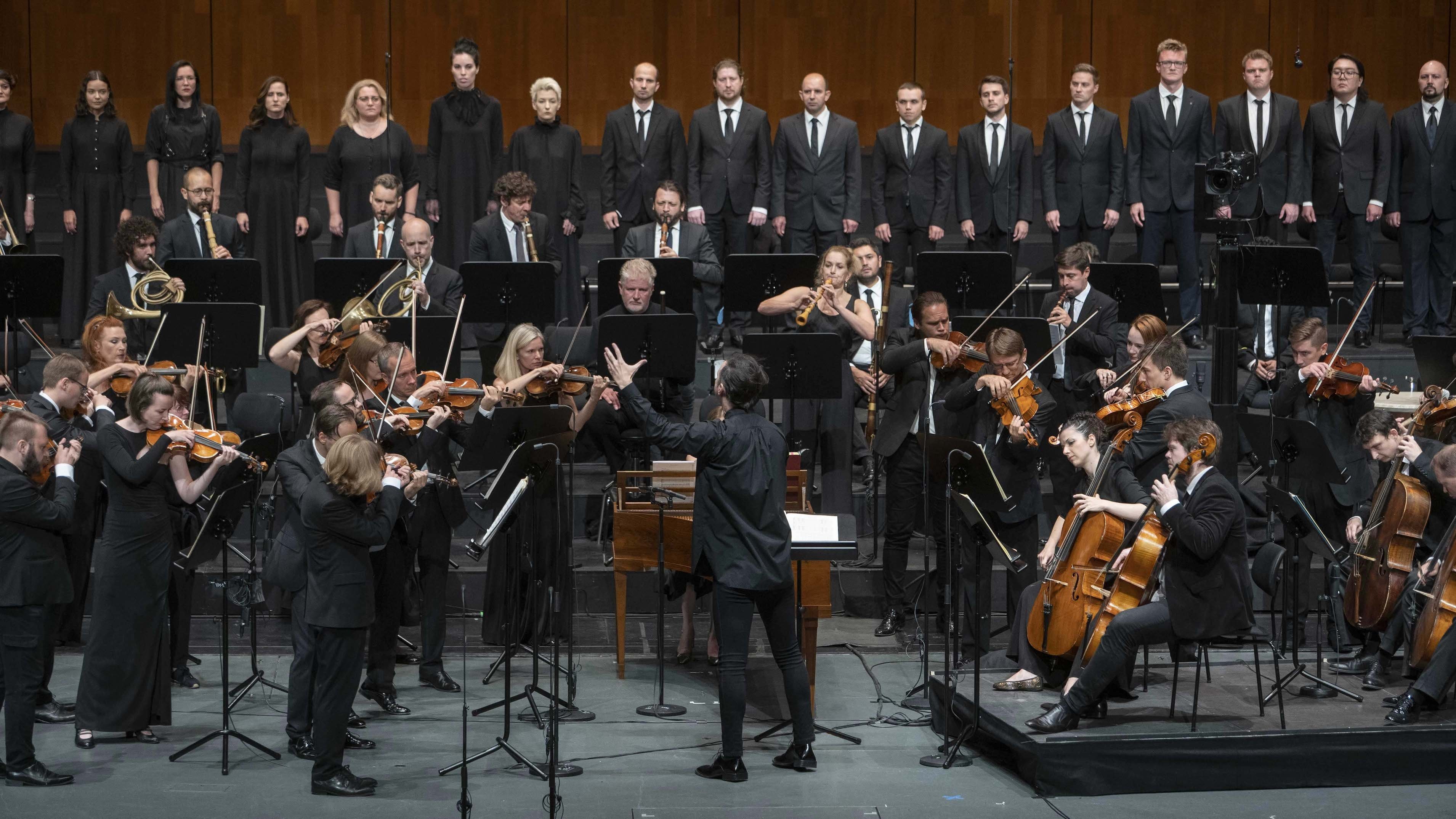 Salzburg Festival 2021: Currentzis conducts Mozart (2021)