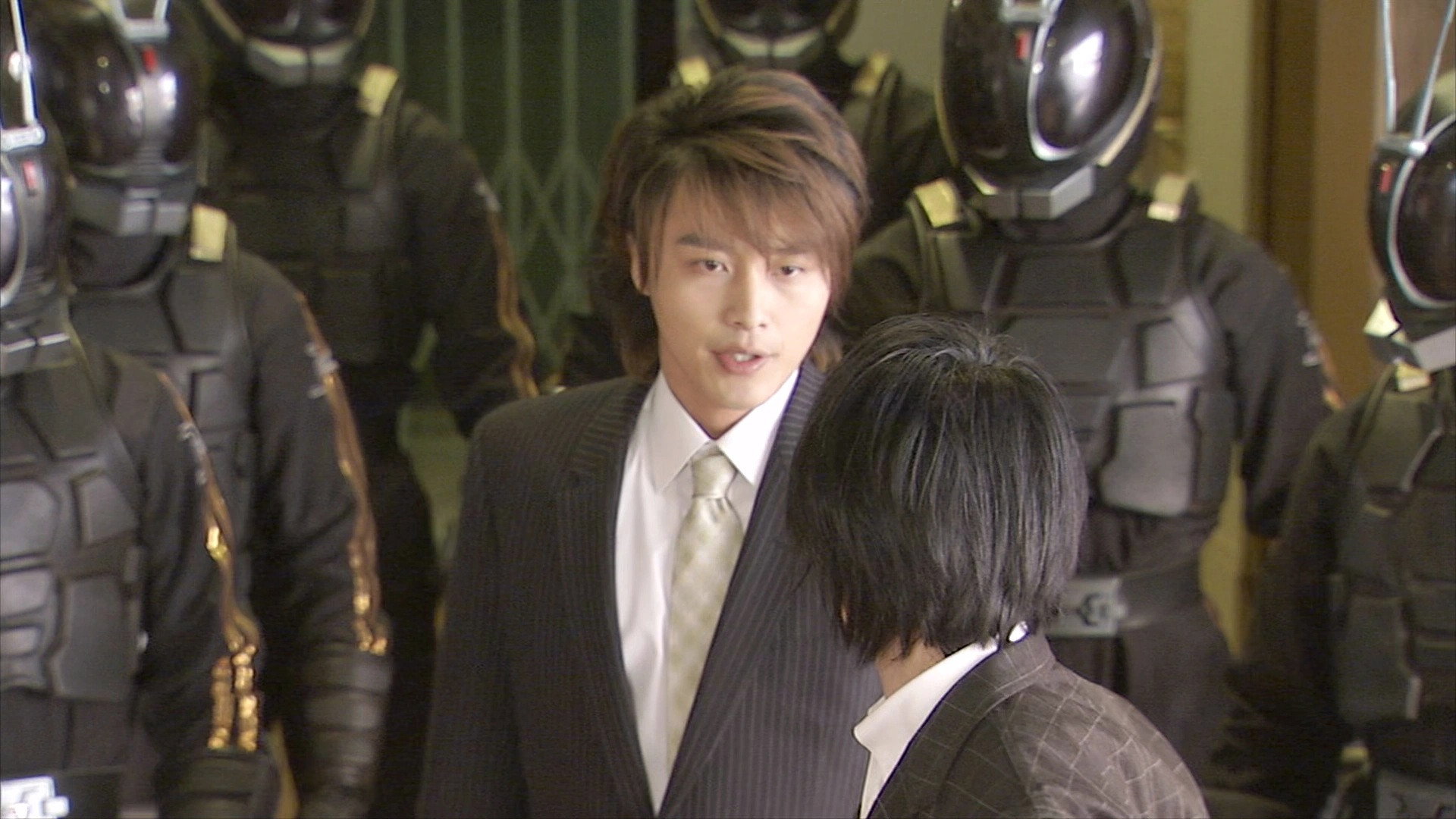 Kamen Rider Season 16 :Episode 13  A Team Dissolving