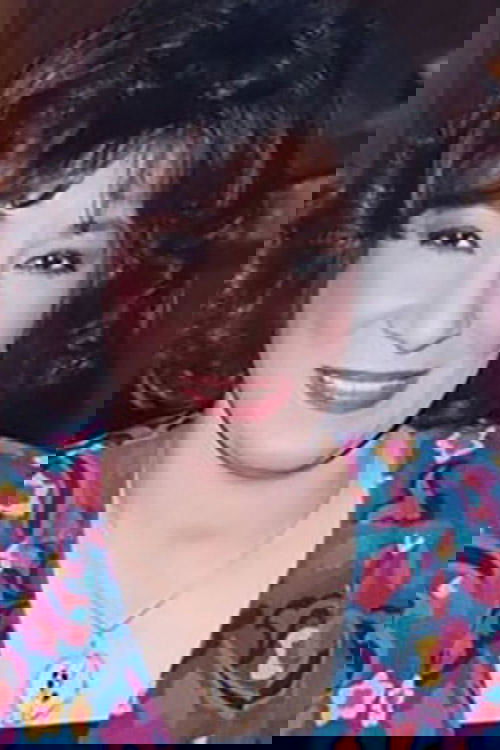 et billede af Sanaa Younes