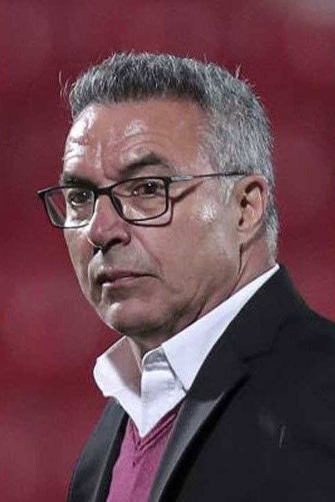 et billede af Augusto Inácio